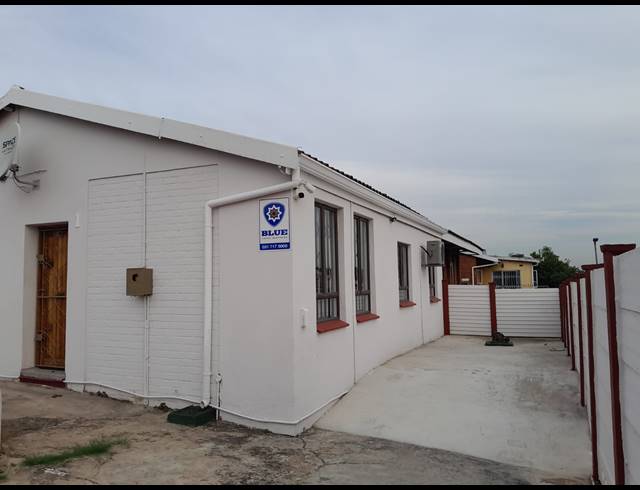 2 BEDROOM HOUSE FOR SALE IN AUSTERVILLE